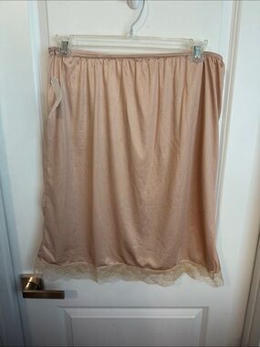 Silky Lace-Hem Half Slip in Nude Pink